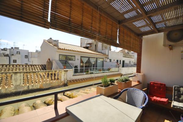 #4345 - Renovated old town-house | Ferienunterkünfte | Hello Homes Sitges