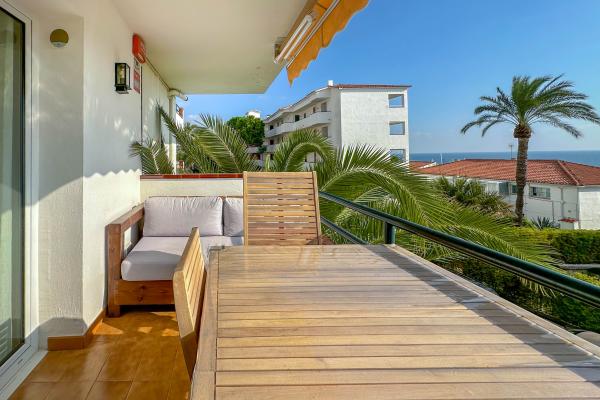 #52284 - Balmins Surf | Tatil Kiralama | Hello Homes Sitges