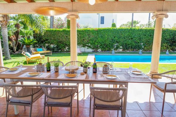 #52525 - Villa Nirvana | Tatil Kiralama | Hello Homes Sitges