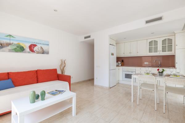 #53332 - Nova Apartment | Vakantieverhuur | Hello Homes Sitges