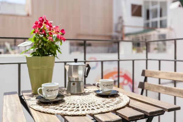 #53343 - Nova Apartment | Holiday Rentals | Hello Homes Sitges