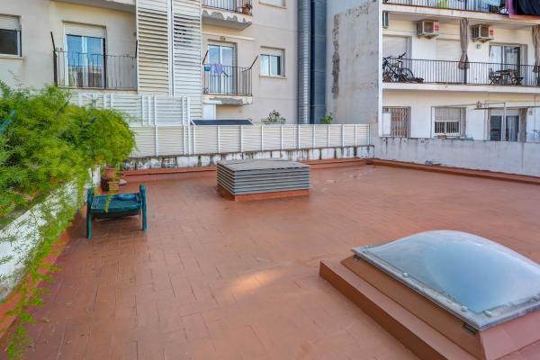 #53640 - La sirena Apartment | Holiday Rentals | Hello Homes Sitges