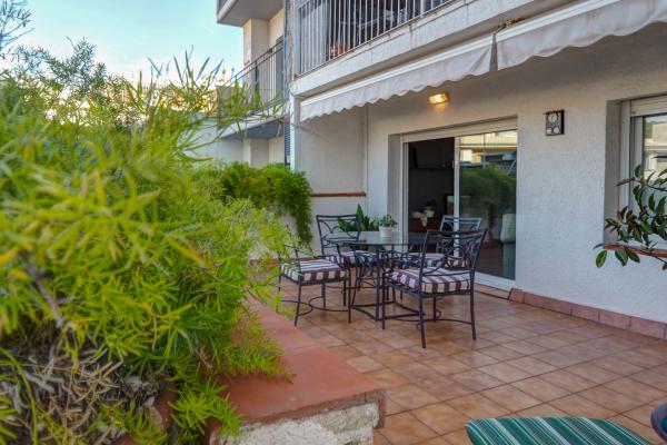 #53641 - La sirena Apartment | Vakantieverhuur | Hello Homes Sitges