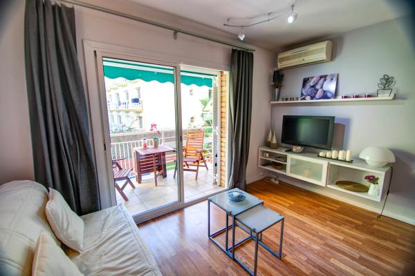 #6987 - Malkovich 1BR | Aluguel de Temporada | Hello Homes Sitges